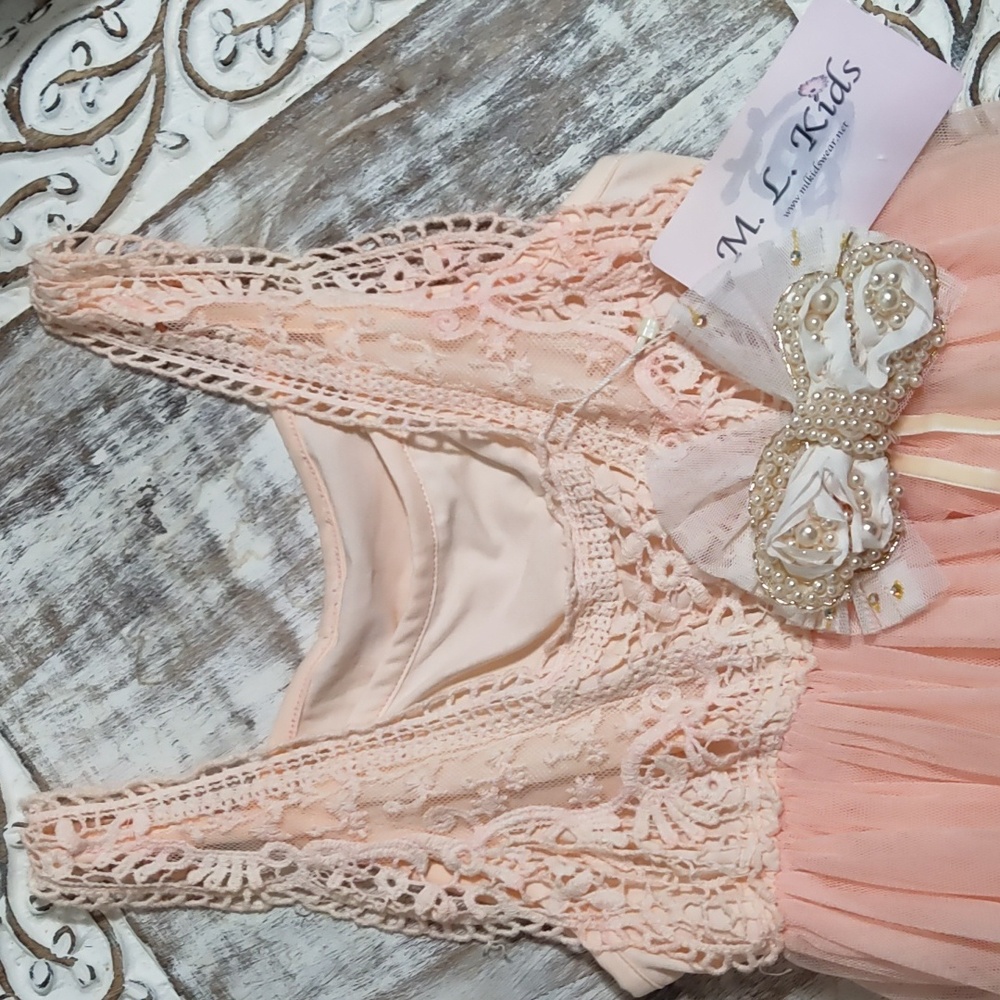 Girls M. L. Kids Dress- Peach- Size 6 -7. Beautiful and New with tags!